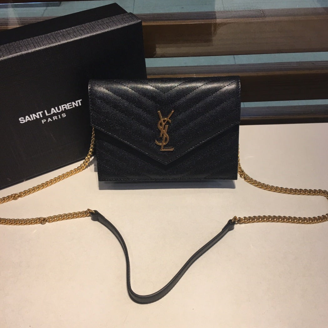 SAINT LAURENT AVIAR 19 CHAIN BAG IN BLACK CALFSKIN
