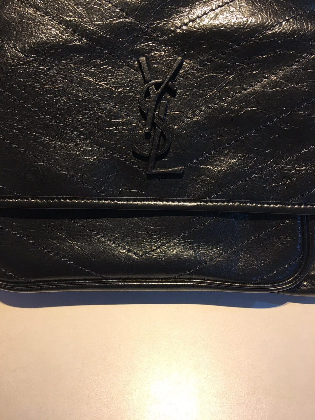 SAINT LAURENT MEDIUM NIKI 27 IN BLACK CALFSKIN CHAIN BAG