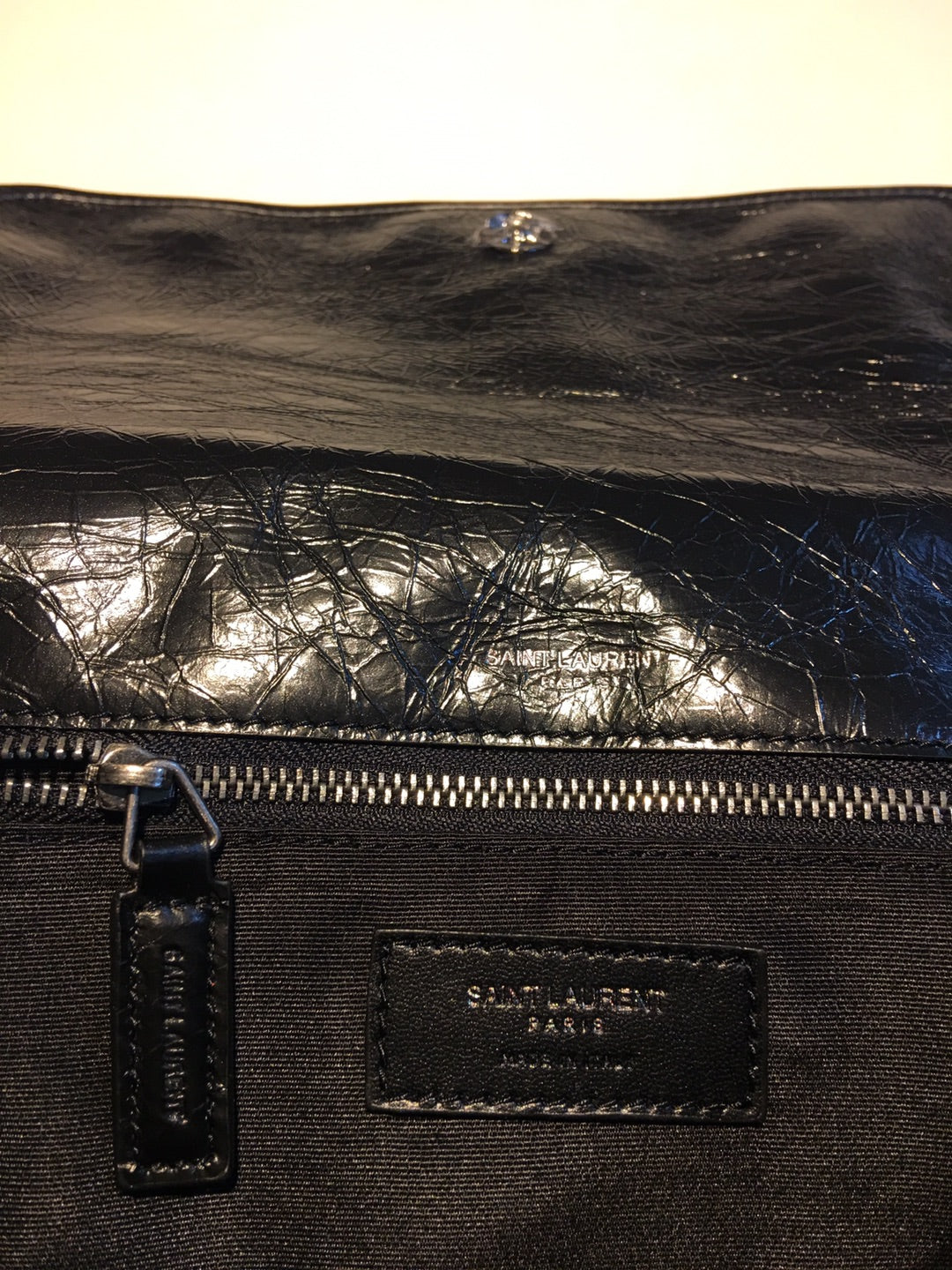 SAINT LAURENT MEDIUM NIKI 27 IN BLACK CALFSKIN CHAIN BAG