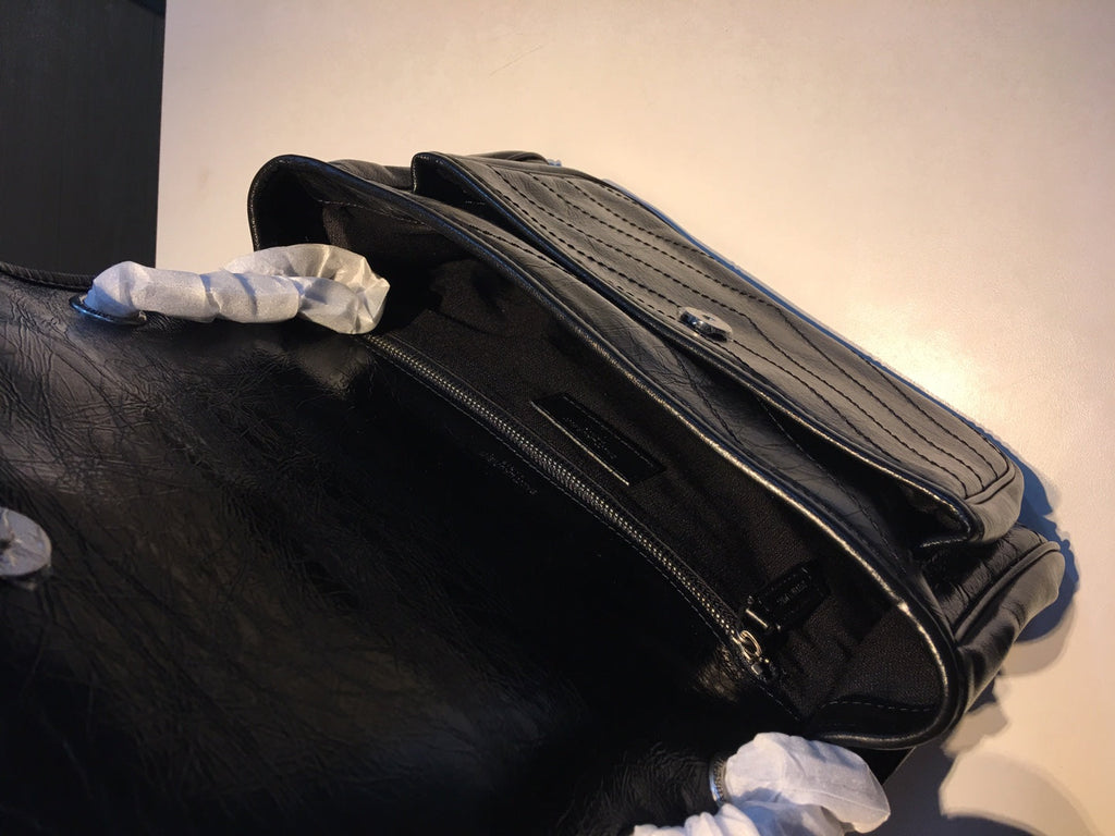 SAINT LAURENT MEDIUM NIKI 27 IN BLACK CALFSKIN CHAIN BAG