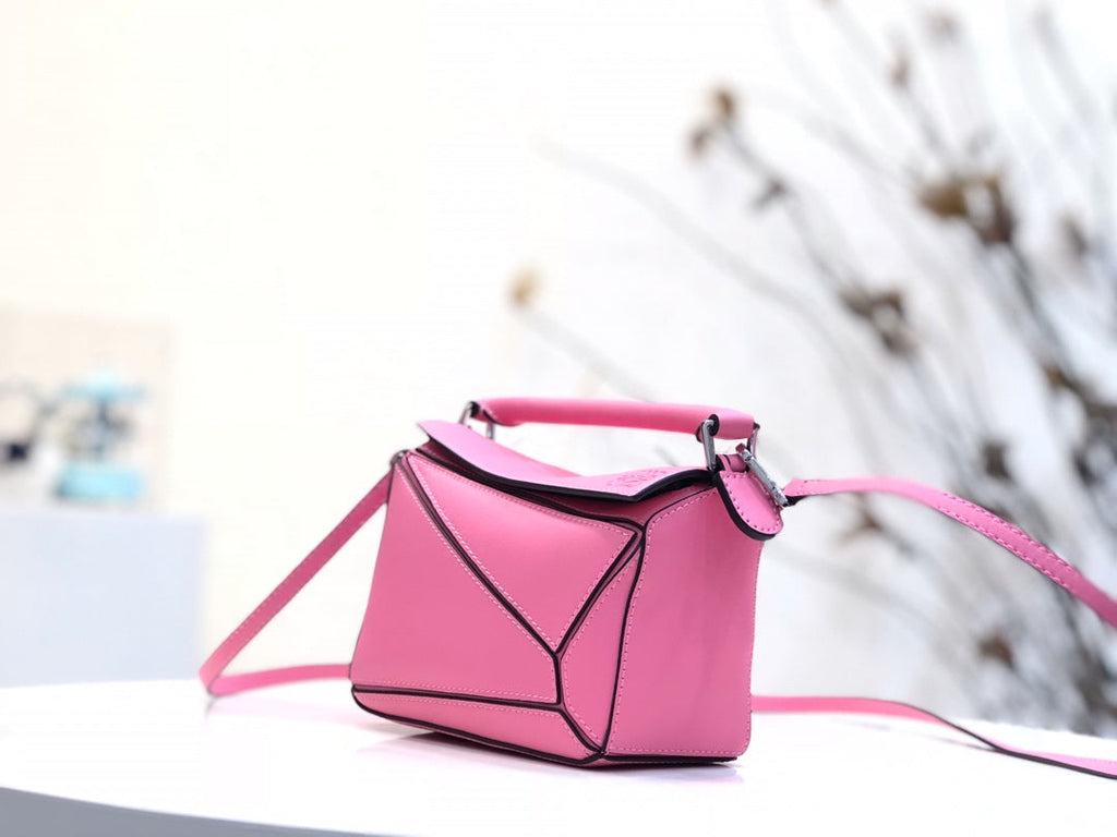 LOEWE LOE MINI 18 PUZZLE BAG IN DEEP PINK CALFSKIN