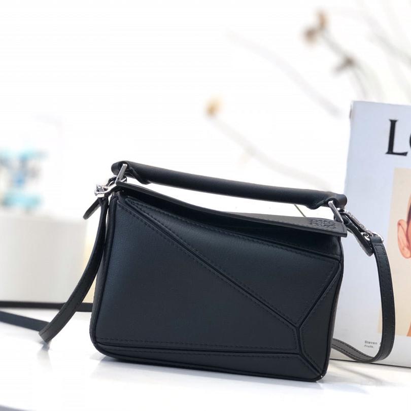 LOEWE LOE MINI 18 PUZZLE BAG IN BLACK CALFSKIN