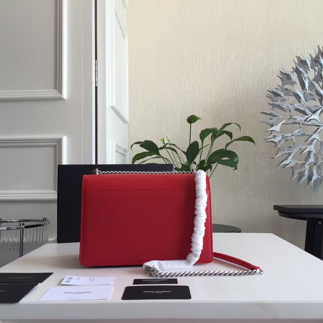 SAINT LAURENT SUNSET 22 HANDBAG IN CHERRY RED CALFSKIN