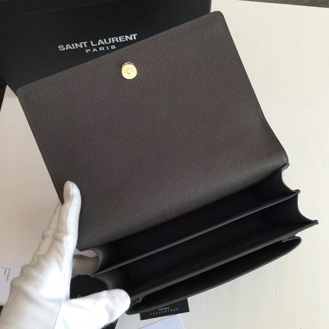 SAINT LAURENT SUNSET 22 HANDBAG IN BLACK CALFSKIN