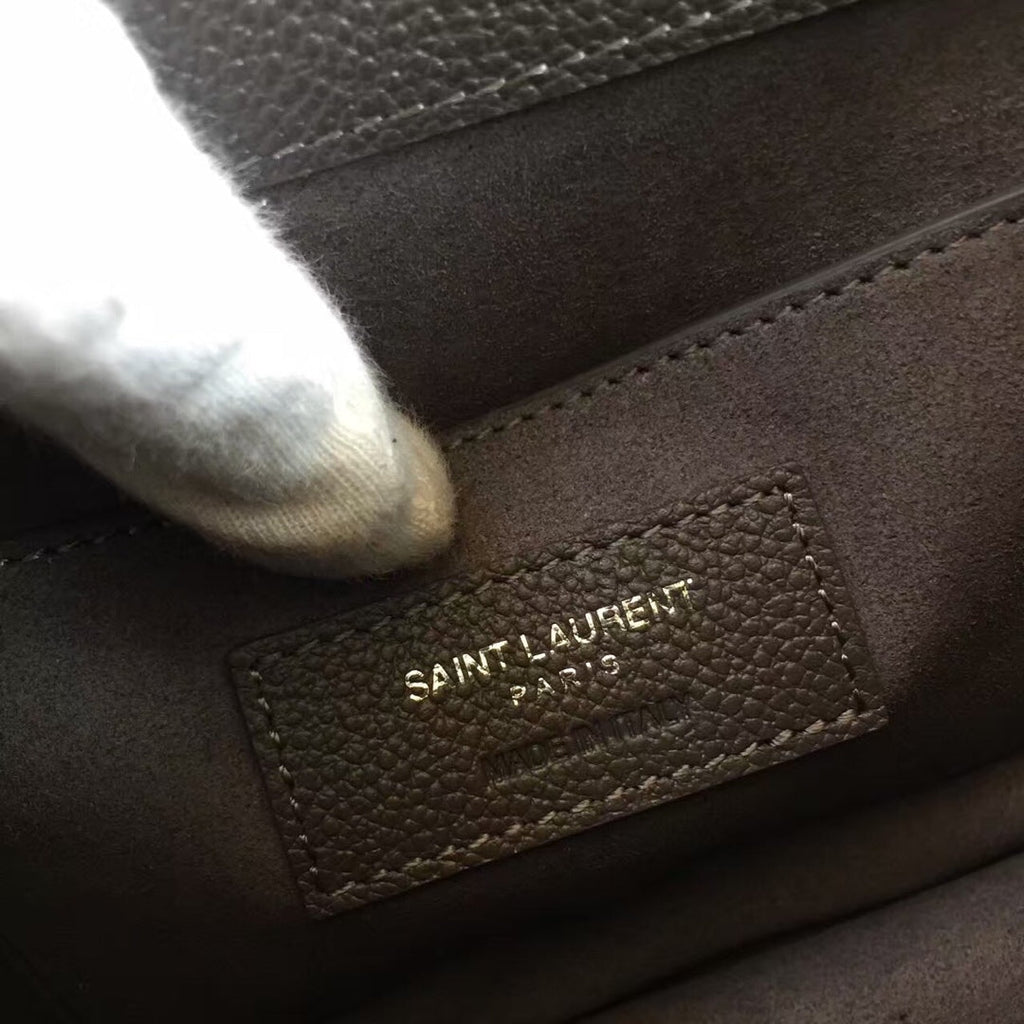 SAINT LAURENT SUNSET 22 HANDBAG IN BLACK CALFSKIN