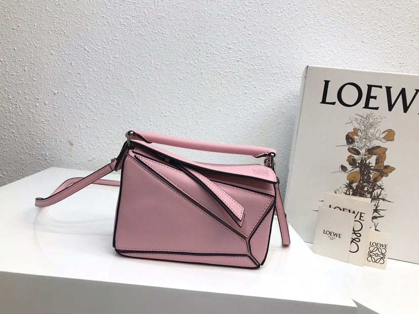 LOEWE LOE MINI 18 PUZZLE BAG IN BRIGHT PINK CALFSKIN