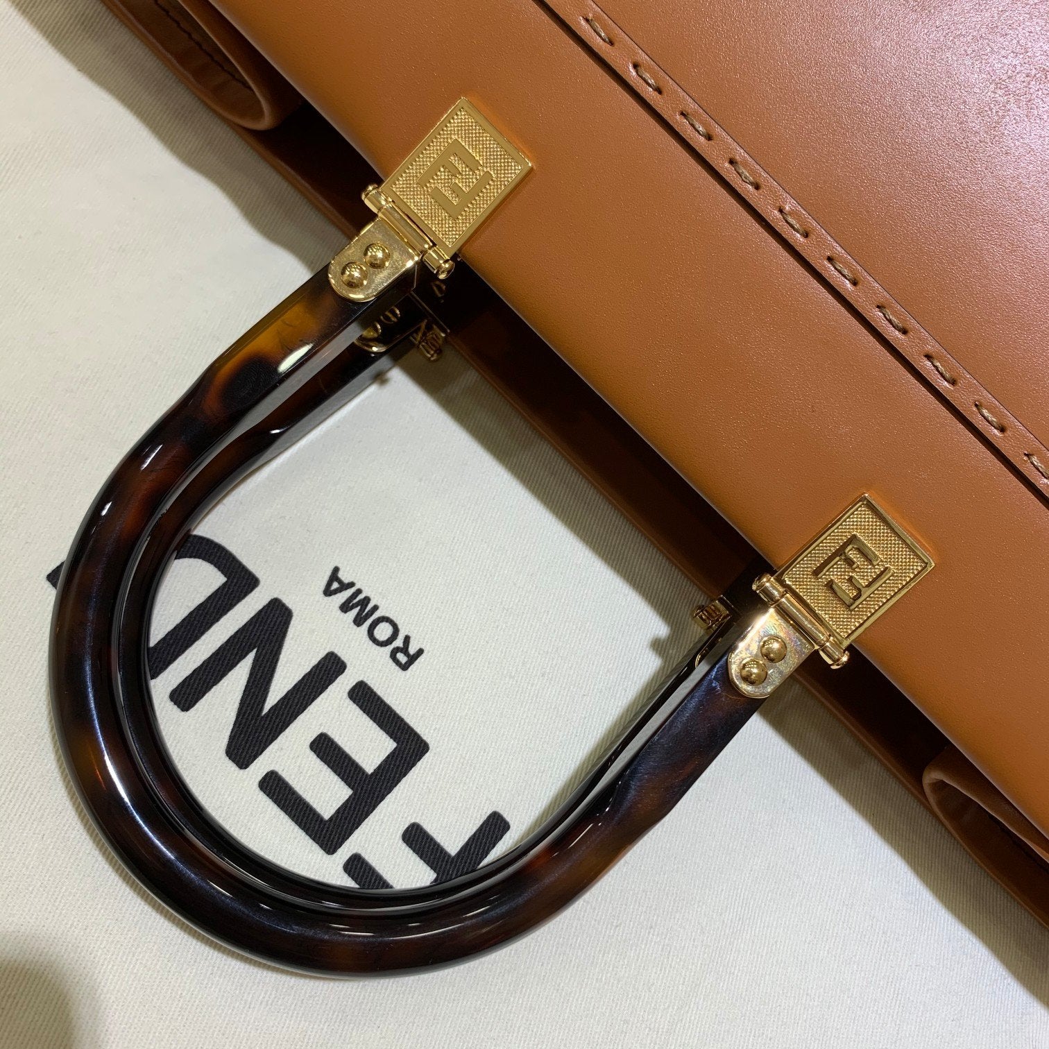 FENDI SHINE 40 TOTE BAG IN CARROT ORANGE EMBOSSED CALFSKIN
