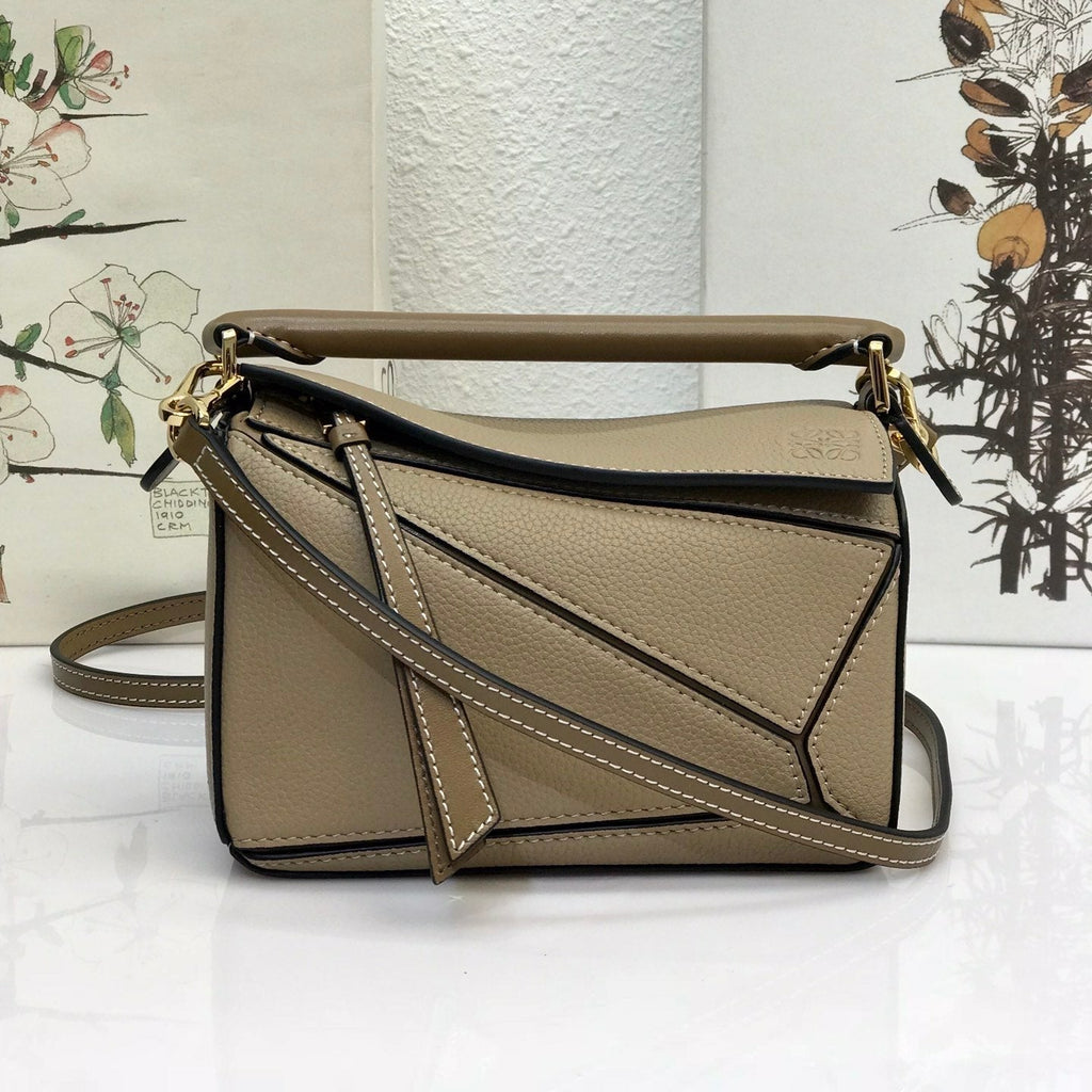 LOEWE LOE MINI 18 PUZZLE BAG IN DARK KHAKI GREEN CALFSKIN