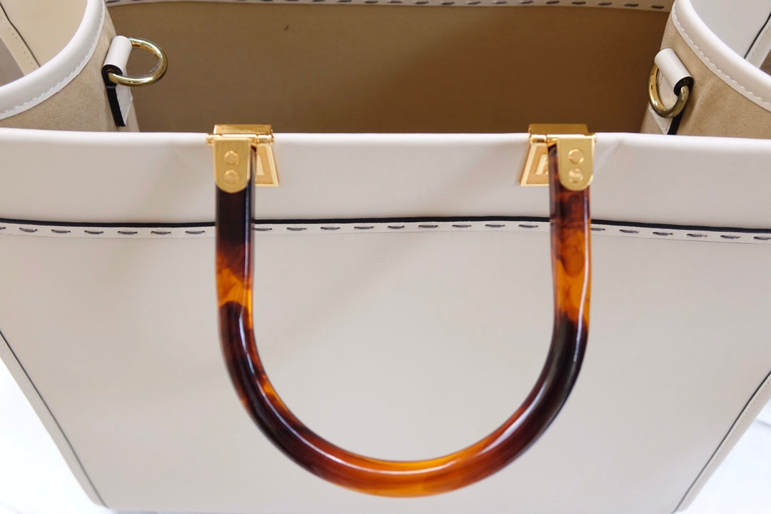 FENDI Fend Sunshine Large Bag 40.5 White Leather