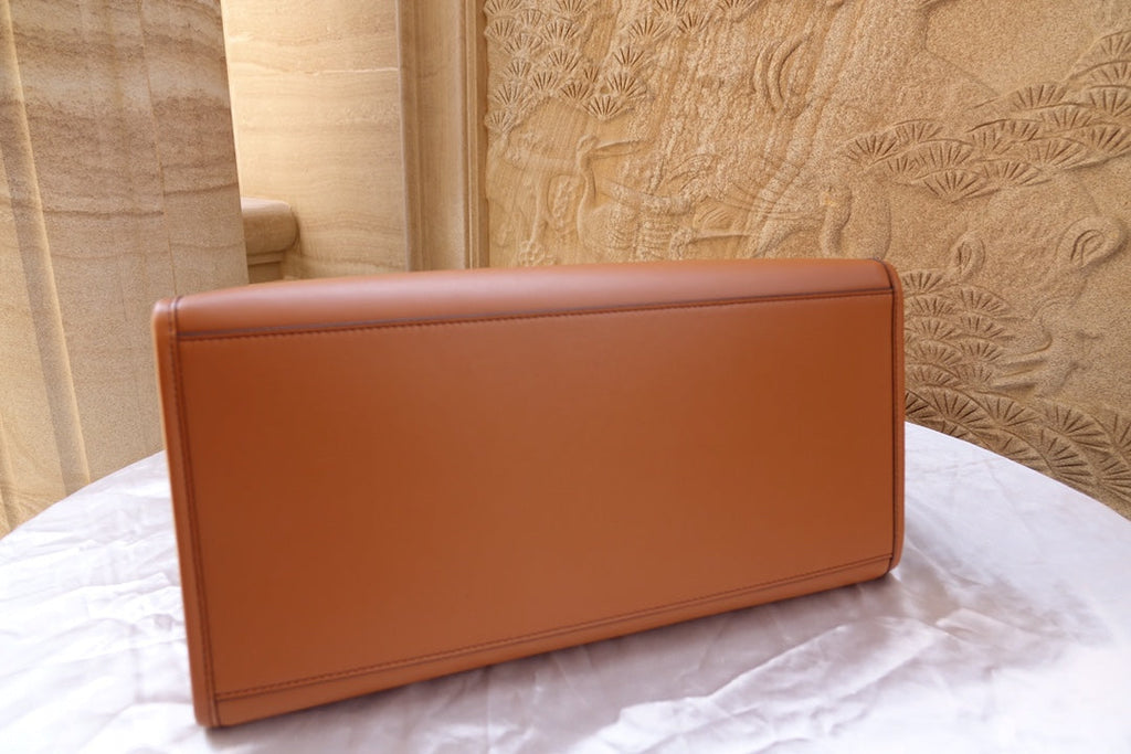 FENDI Fend Sunshine Large Bag 40.5 Tan Leather