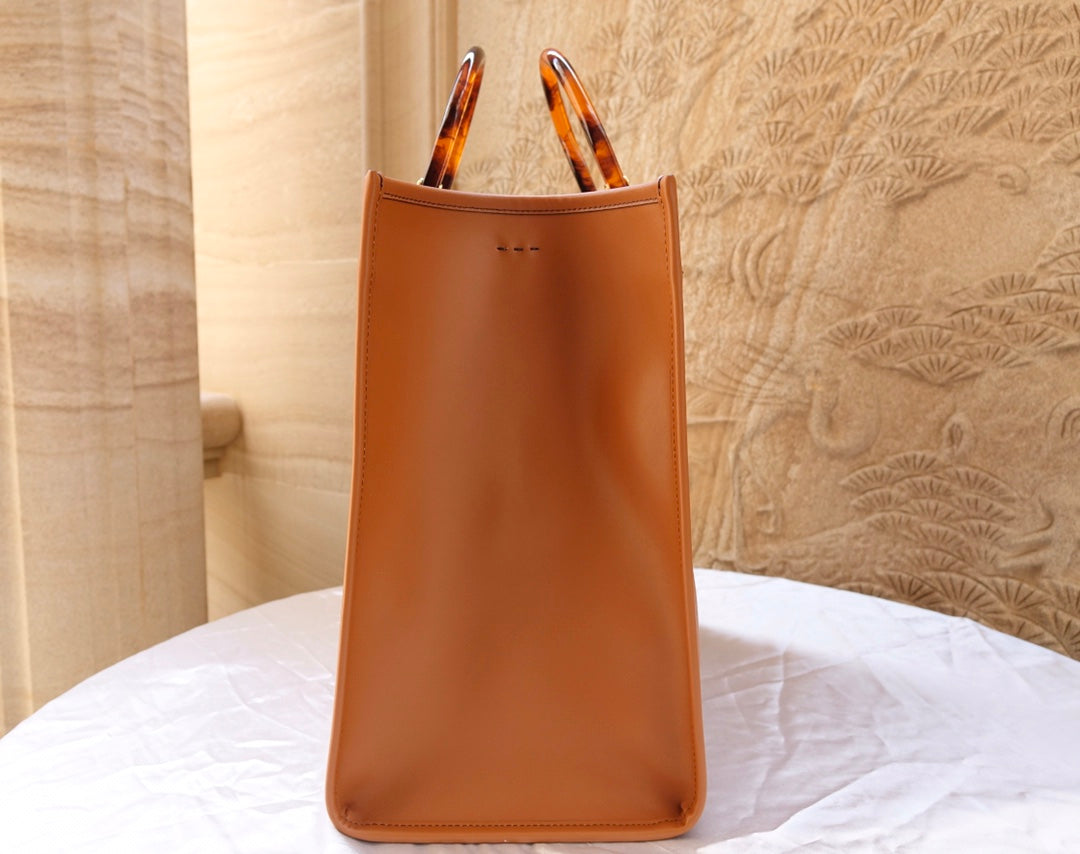 FENDI Fend Sunshine Large Bag 40.5 Tan Leather