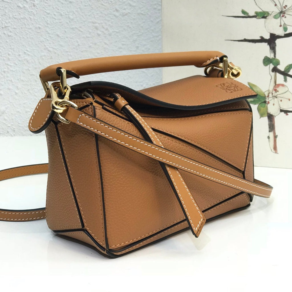 LOEWE LOE MINI 18 PUZZLE BAG IN WARM DESERT CALFSKIN