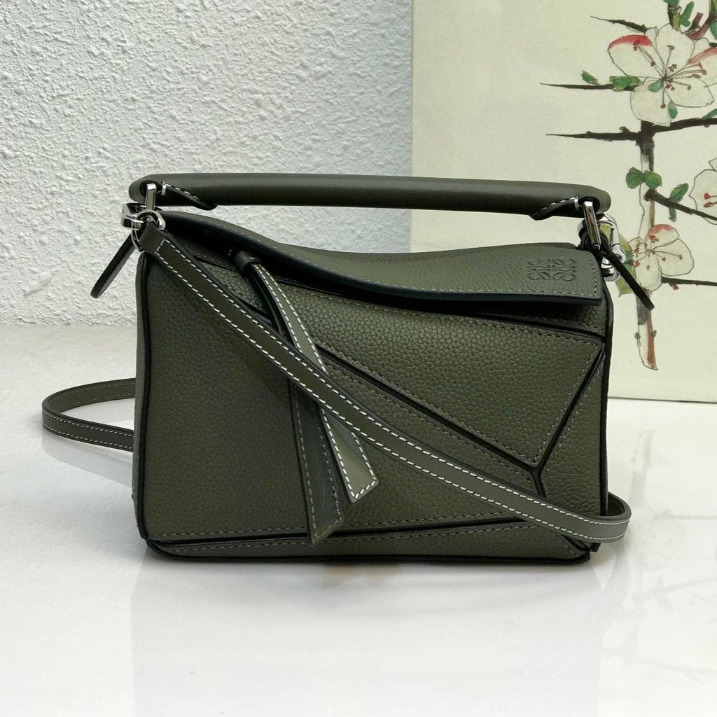 LOEWE LOE MINI 18 PUZZLE BAG IN JUNIPER GREEN CALFSKIN