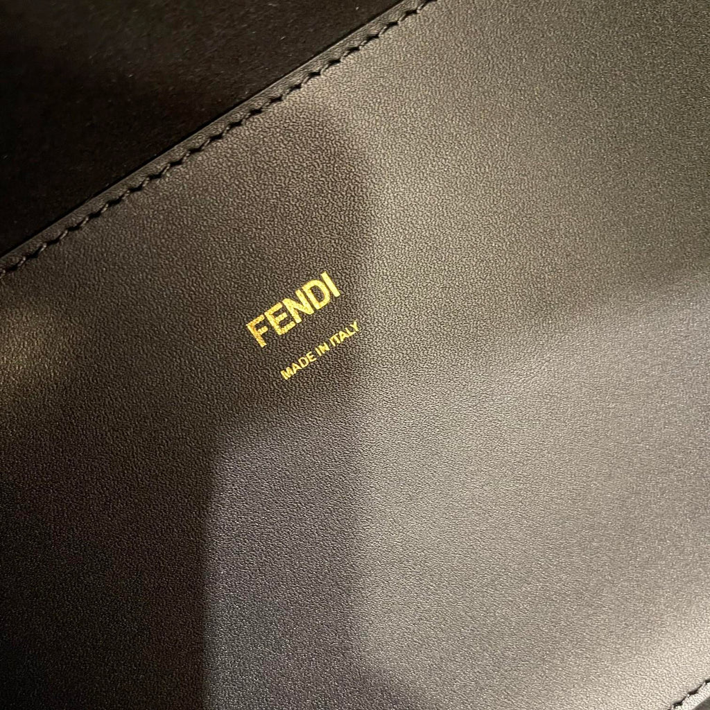 FENDI SHINE LARGE 35 TOTE IN BLACK CALFSKIN