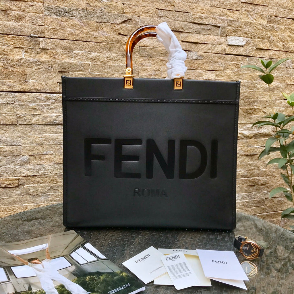 FENDI Fend Sunshine Large Bag 40.5 Black Leather