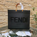 FENDI Fend Sunshine Large Bag 40.5 Black Leather