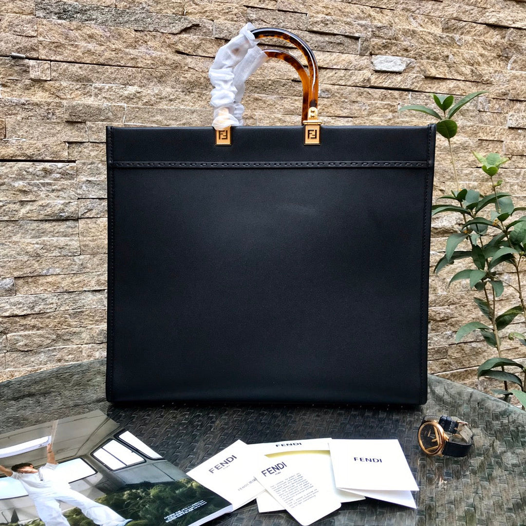 FENDI Fend Sunshine Large Bag 40.5 Black Leather