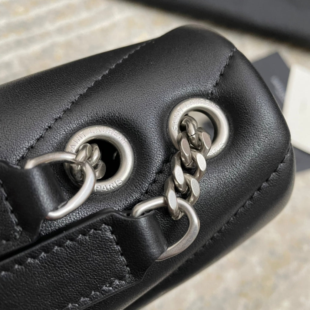 SAINT LAURENT LOULOU SMALL 25 IN BLACK LAMBSKIN SILVER HARDWARE