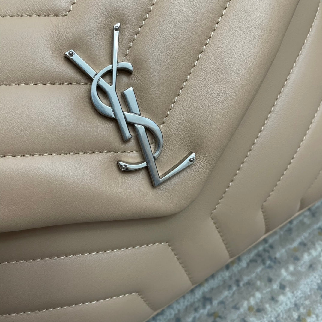 SAINT LAURENT LOULOU SMALL 25 IN BEIGE LAMBSKIN SILVER HARDWARE