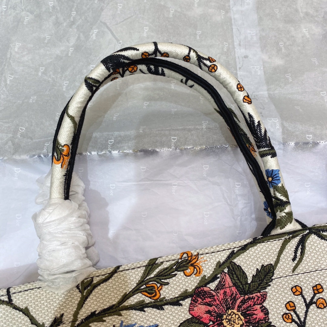 DIOR MEDIUM BOOK TOTE BAG 36 IN BEIGE COTTON WITH MULTICOLOR EMBROIDERY