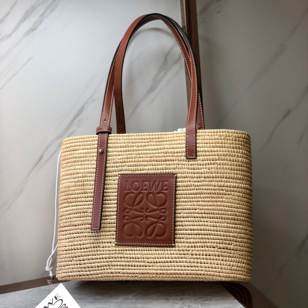 LOEWE LOE SQUARE BASKET BAG 28 IN NATURAL RAFFIA AND CHOCOLATE BROWN CALFSKIN