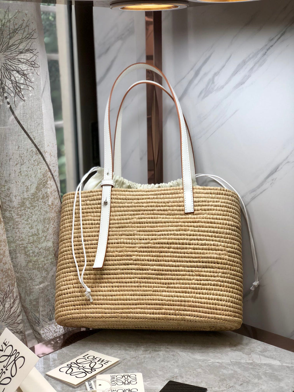 LOEWE LOE SQUARE BASKET BAG 28 IN NATURAL RAFFIA AND WHITE CALFSKIN