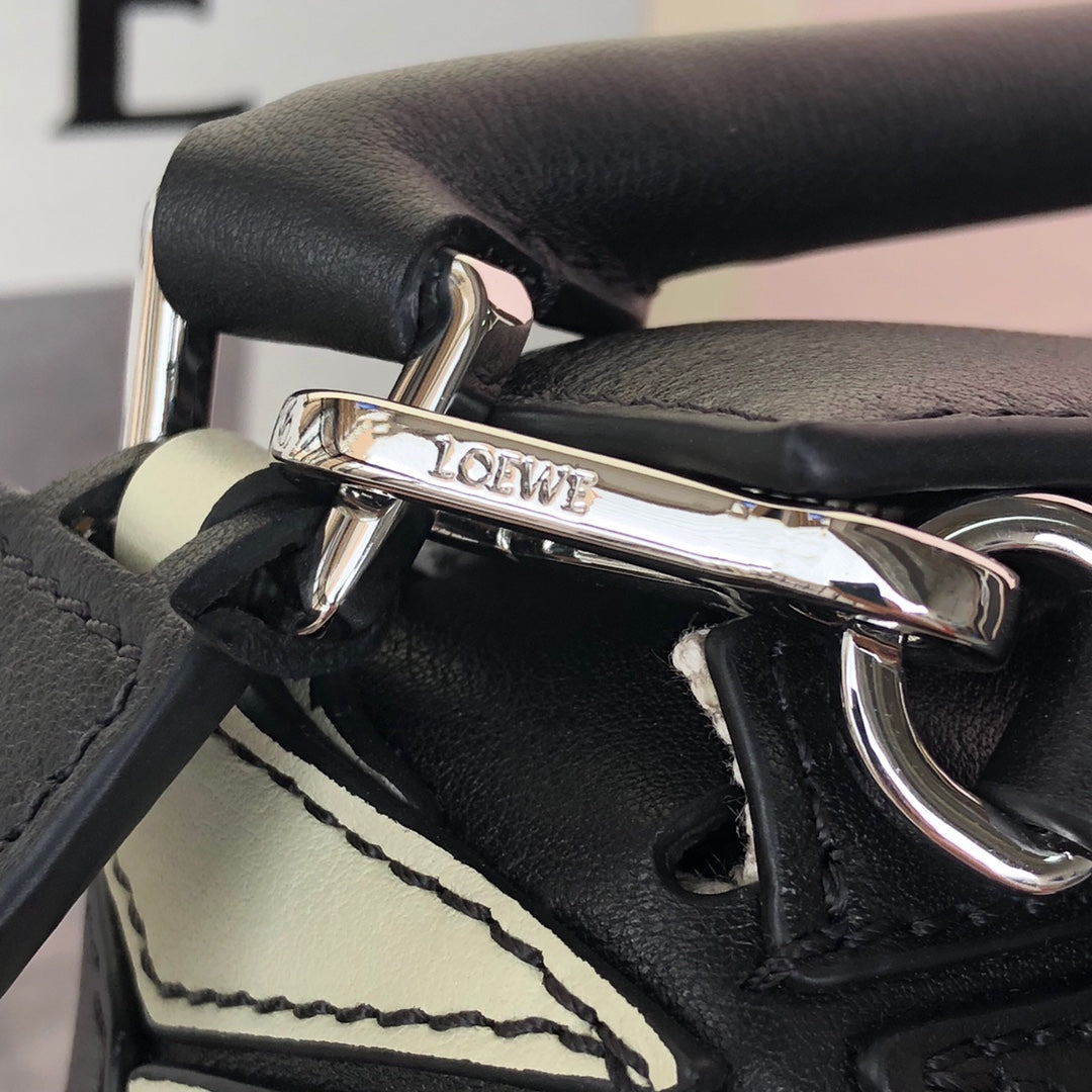 LOEWE LOE MINI 18 PUZZLE BAG IN WHITE MIX BLACK CALFSKIN