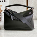 LOEWE MEDIUM 29 PUZZLE BAG IN BLACK SOFT GRAINED CALFSKIN