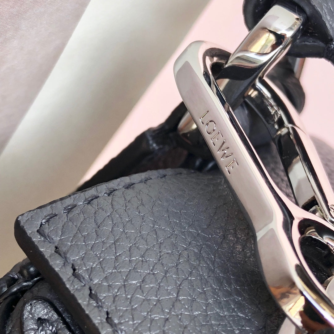 LOEWE SMALL PUZZLE 24 BAG IN CLASSIC BLACK CALFSKIN
