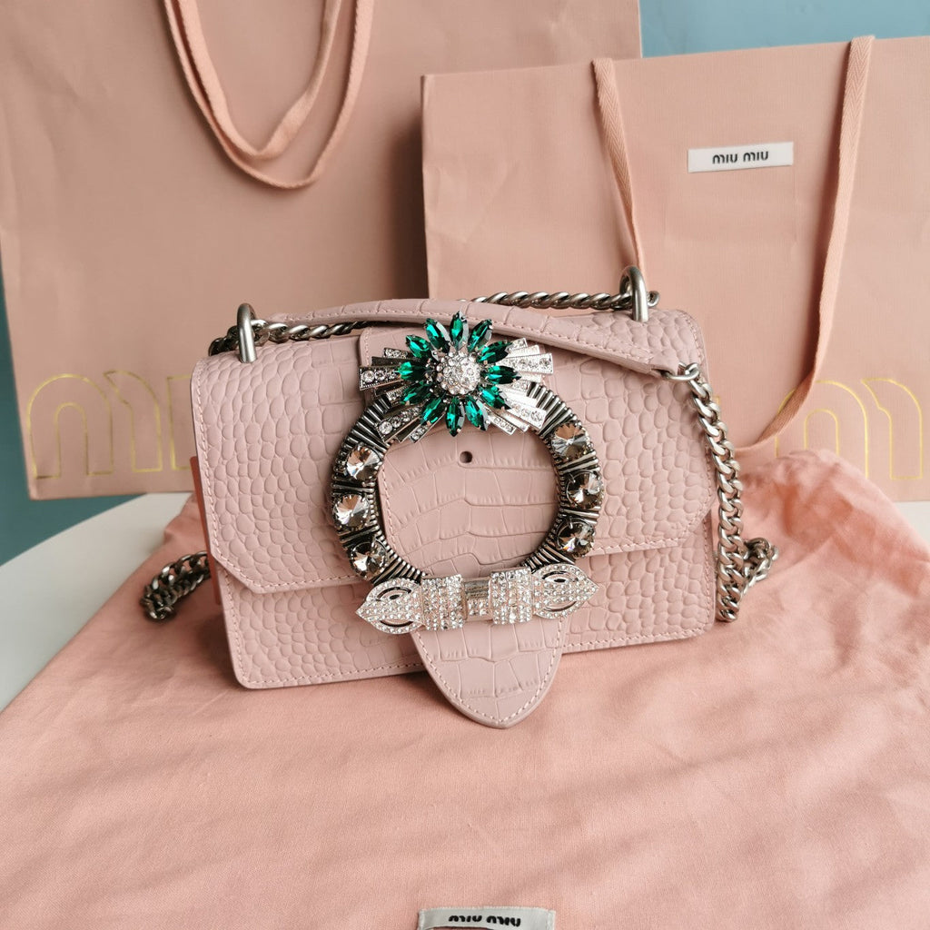 MIU MIU LADY 20 HANDBAG IN CROCODILE PATTERN LIGHT PINK CALFSKIN