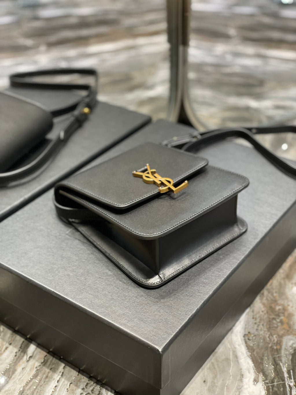 SAINT LAURENT KAIA 18 HANDBAG IN BLACK CALFSKIN
