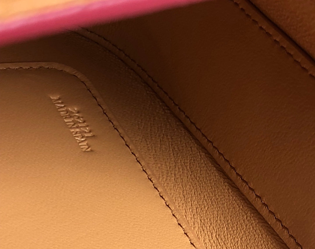 LOEWE LOE GOYA BAG 18 IN CHERRY RED SILK CALFSKIN