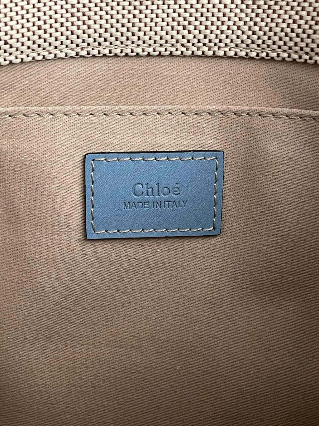 CHLOE MEDIUM STRAP WOODY TOTE BAG 37 IN BEIGE LINEN CANVAS BLACK WEBBING LOGO EMBROIDER BLUE CALFSKIN