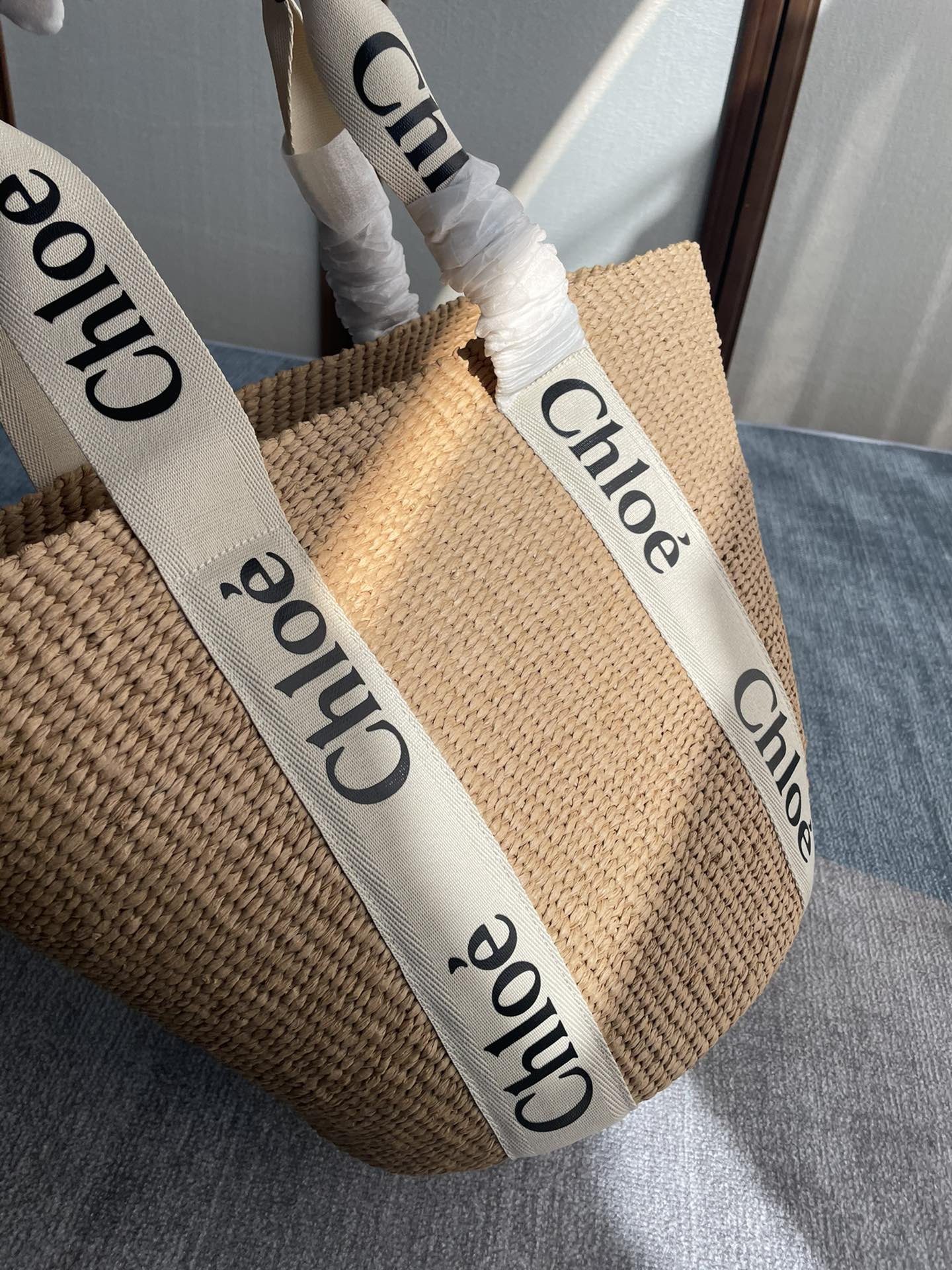 CHLOE LAGRE WOODY TOTE BAG 48 IN NATURAL FIBERS BEIGE WEBBING BROWN CALFSKIN