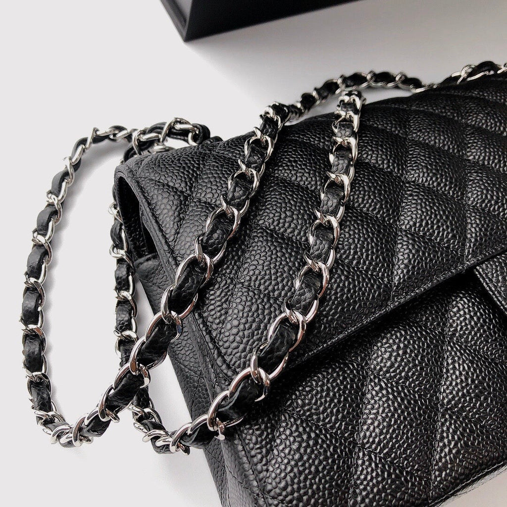 CHANEL FLAP BAG 25 IN BLACK CAVIAR LEATHER SILVER HARDWARE
