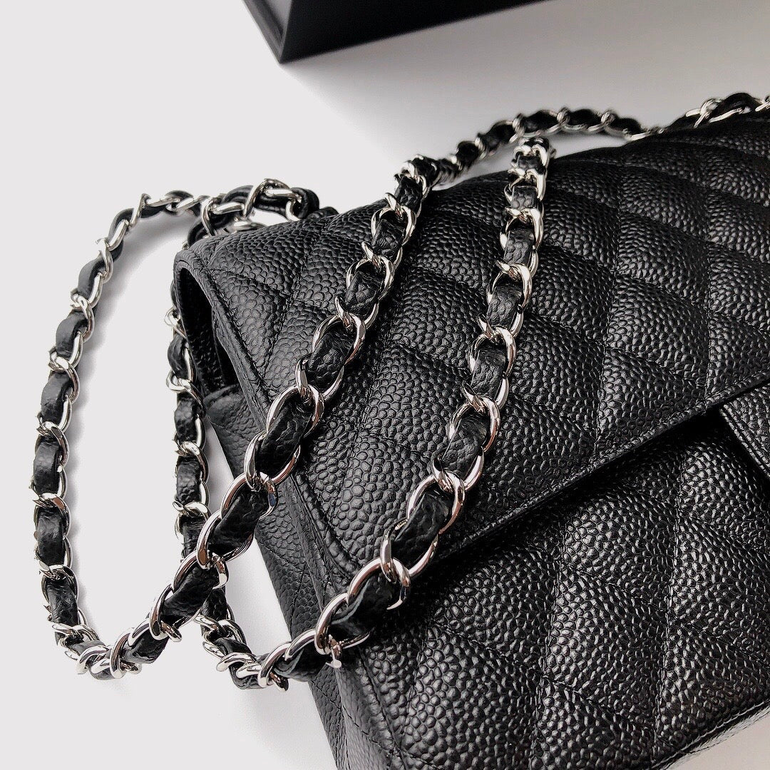 CHANEL FLAP BAG 25 IN BLACK CAVIAR LEATHER SILVER HARDWARE