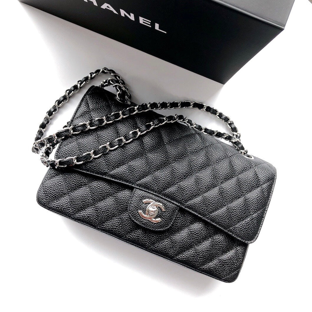 CHANEL FLAP BAG 25 IN BLACK CAVIAR LEATHER SILVER HARDWARE