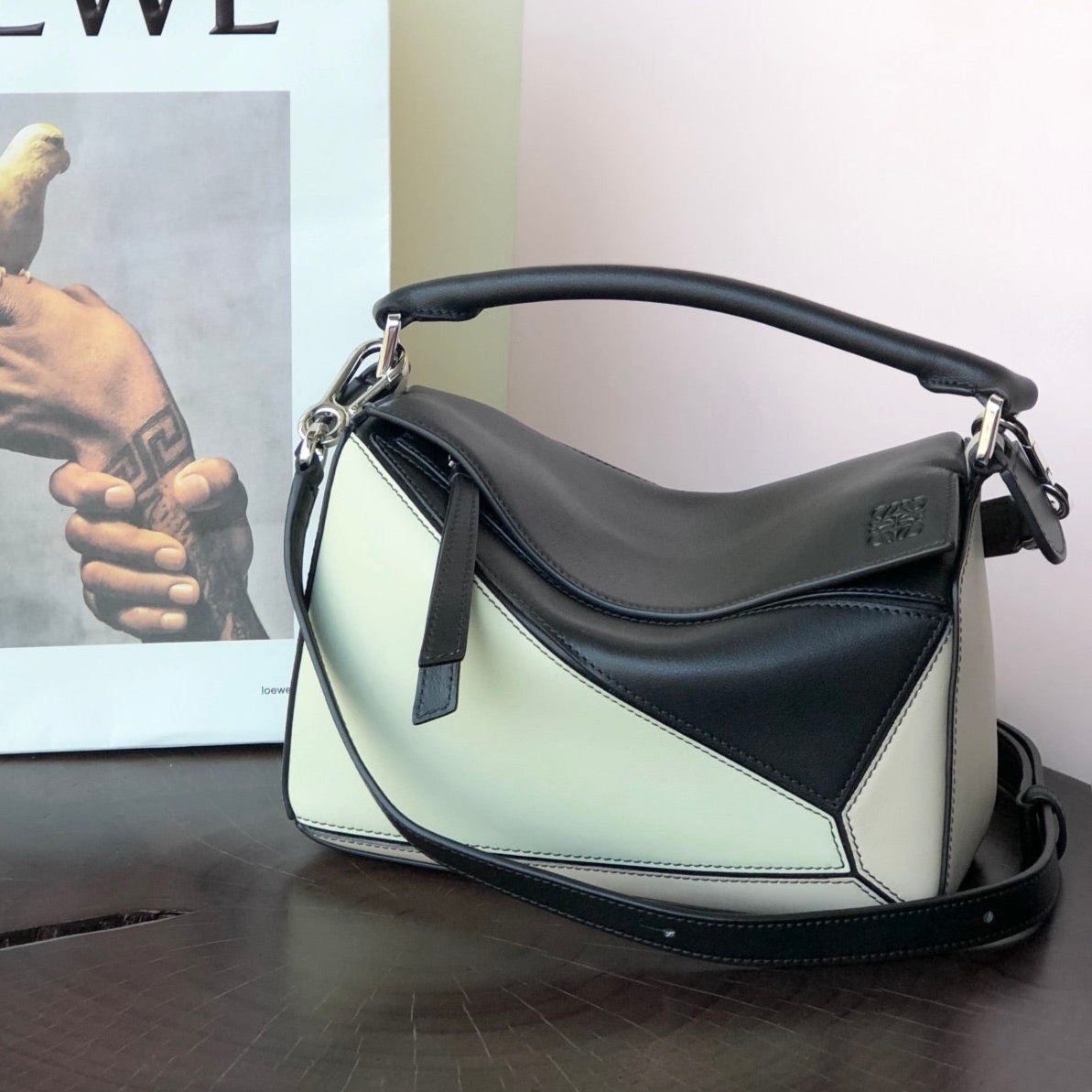 LOEWE LOE MINI PUZZLE 18 BAG IN BLACK MIX WHITE CALFSKIN