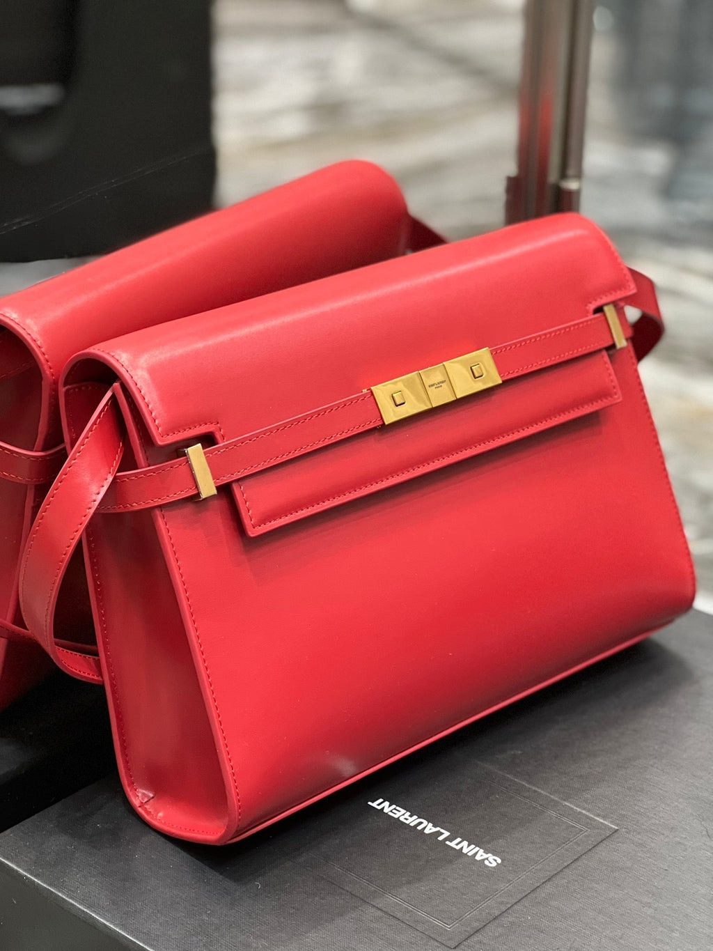 SAINT LAURENT MAHATTAN IN BOX 29 RED CALFSKIN GOLD HARDWARE