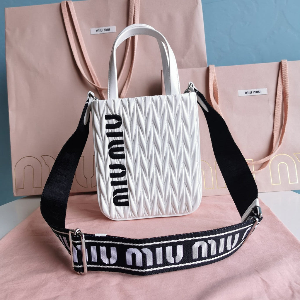 MIU MIU TOTE 18 BAG IN WHITE CALFSKIN