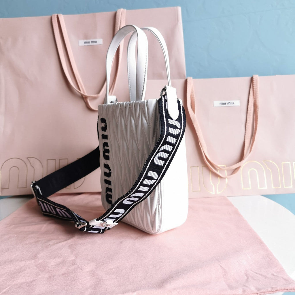 MIU MIU TOTE 18 BAG IN WHITE CALFSKIN