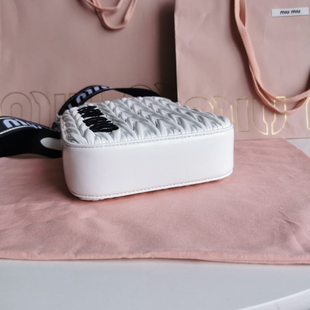 MIU MIU TOTE 18 BAG IN WHITE CALFSKIN