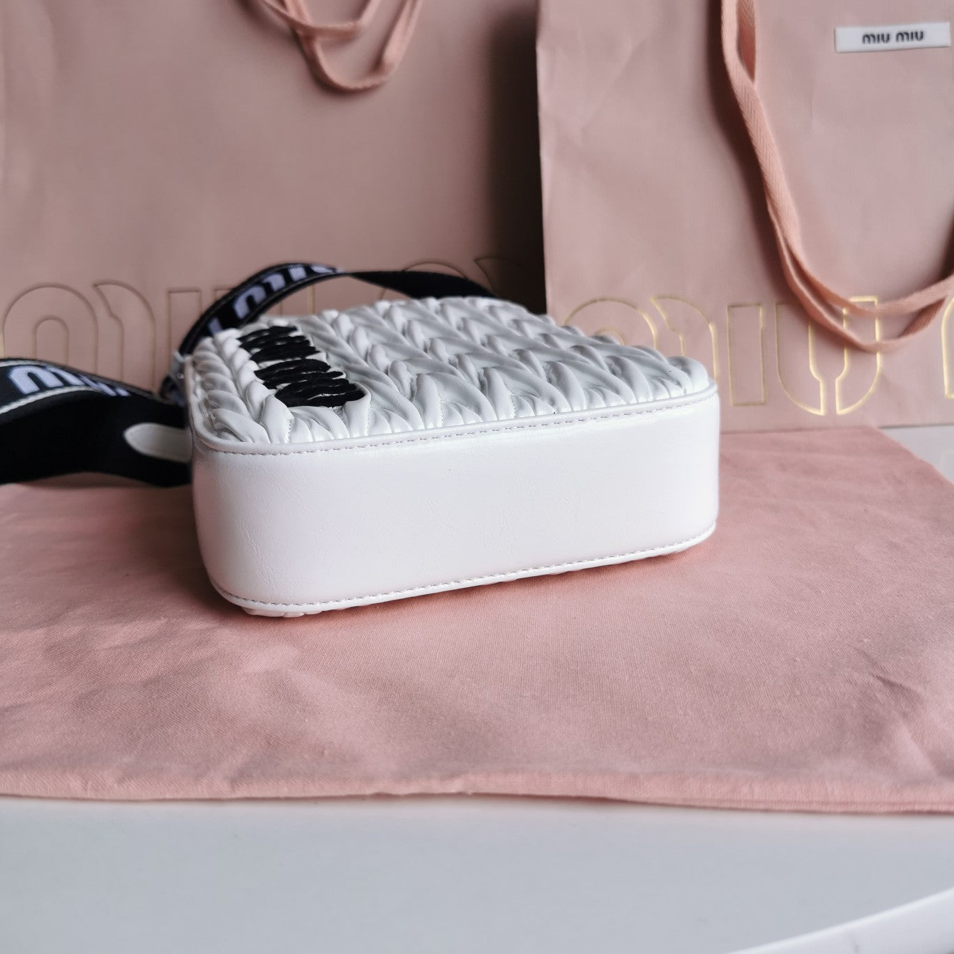MIU MIU TOTE 18 BAG IN WHITE CALFSKIN