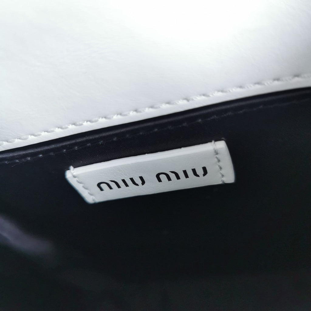 MIU MIU TOTE 18 BAG IN WHITE CALFSKIN