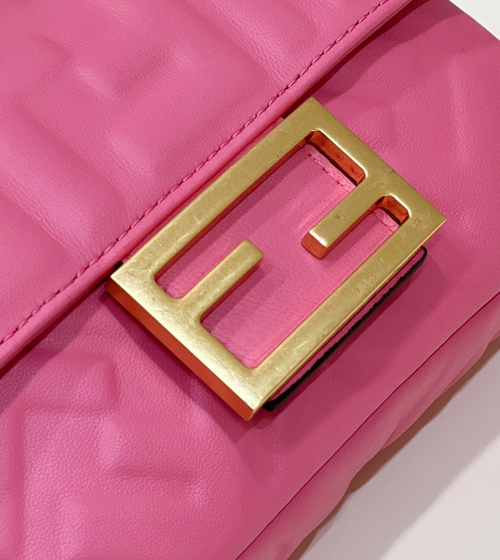 FENDI BAGUETTE MINI 19 DARK PINK NAPPA LEATHER BAG WITH FF MOTIF