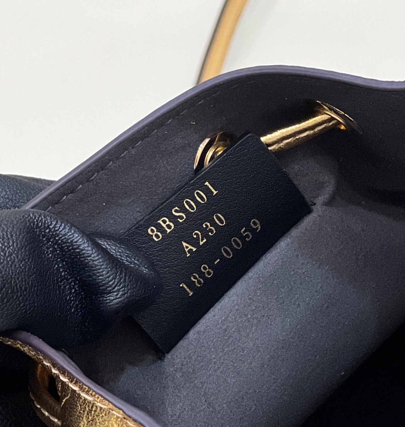 FENDI MON TRESOR 18 IN GOLD METALLIC CALFSKIN