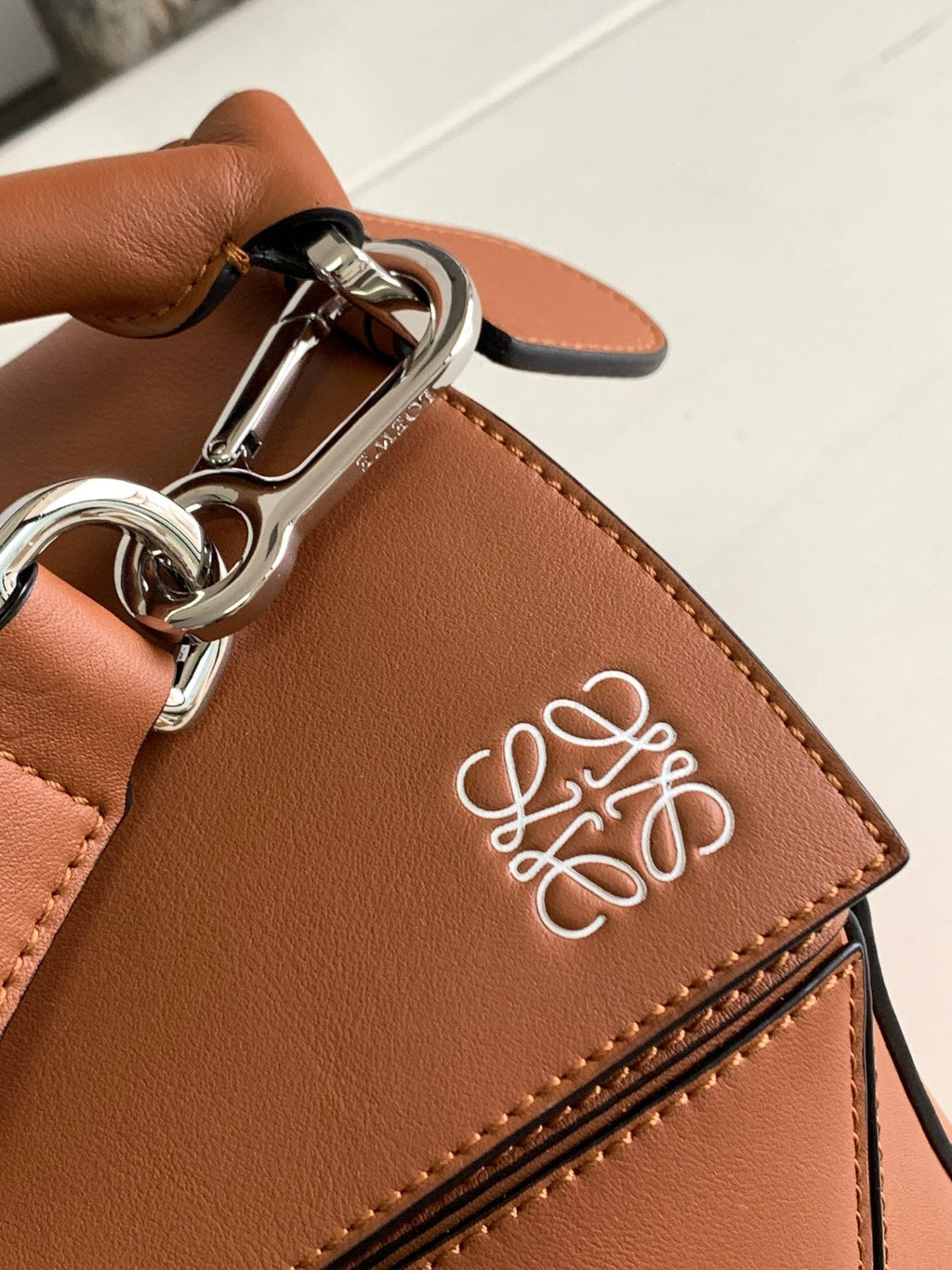 LOEWE LOE PUZZLE LARGE 35 BAG IN BRONZE BROWN CALFSKIN