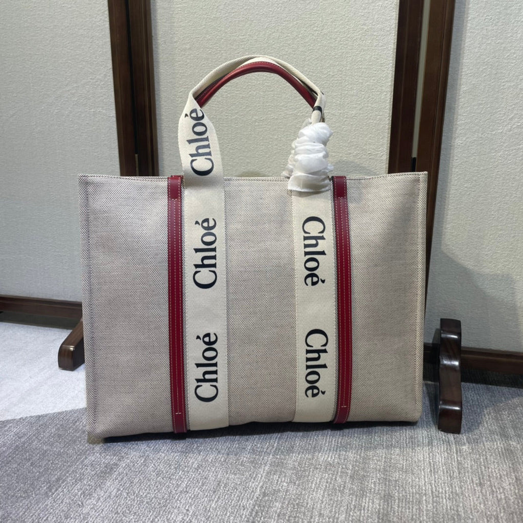 CHLOE LAGRE WOODY TOTE BAG 45 IN BEIGE LINEN CANVAS BLACK WEBBING LOGO EMBROIDER RED CALFSKIN