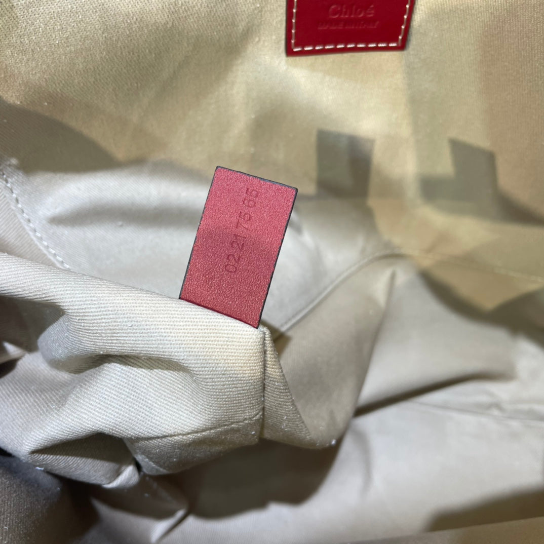 CHLOE MEDIUM STRAP WOODY TOTE BAG 37 IN BEIGE LINEN CANVAS BLACK WEBBING LOGO EMBROIDER RED CALFSKIN