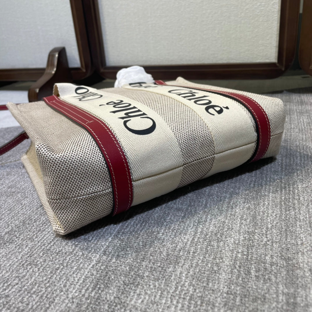 CHLOE SMALL STRAP WOODY TOTE BAG 26.5 IN BEIGE LINEN CANVAS BLACK WEBBING LOGO EMBROIDER RED CALFSKIN